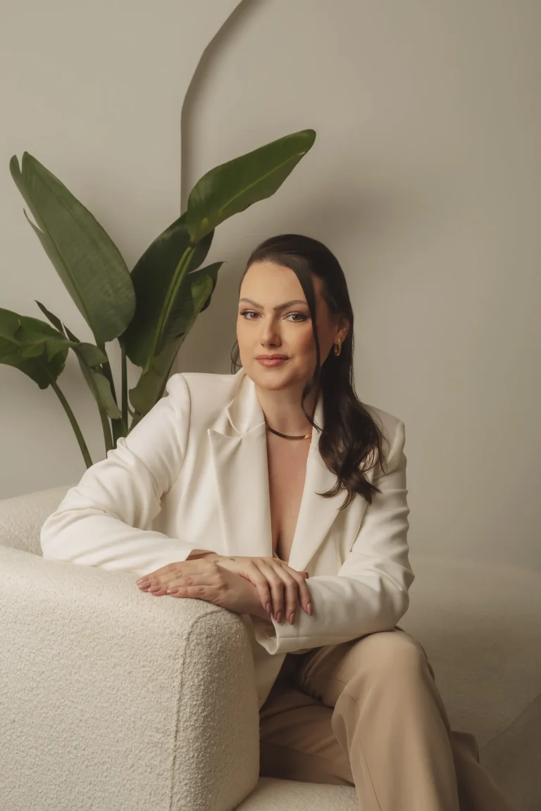 Psicologa Thayla Peretti no Consultorio